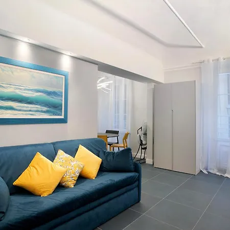 Loft 42 *